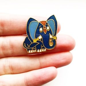Vintage Aviva gold & blue elephant pin